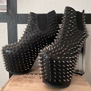 UNIF Reaper spiked booties